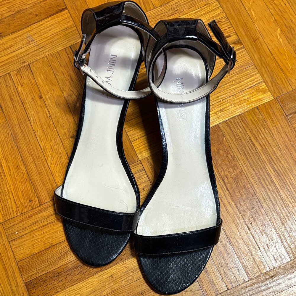 Nine West Glossy Black Sandals